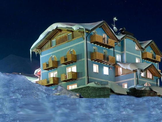 Cielo Blu Passo del Tonale