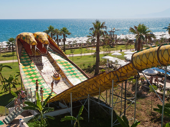 Crystal Tat Beach