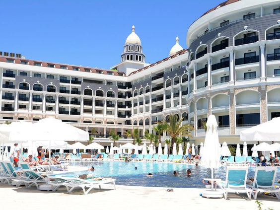 Diamond Premium Hotel
