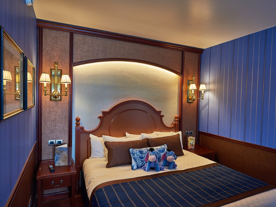 Disney's Newport Bay Club