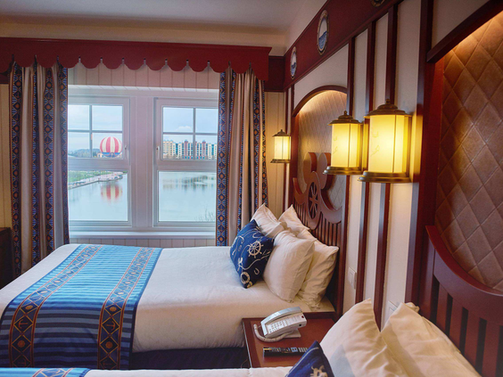 Disney's Newport Bay Club