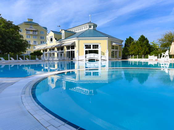 Disney's Newport Bay Club