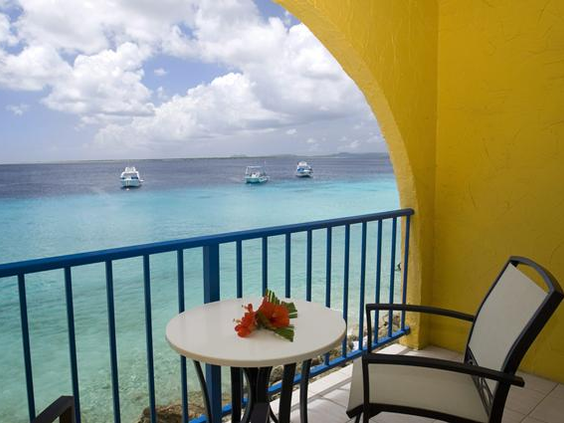 Divi Flamingo Beach Resort