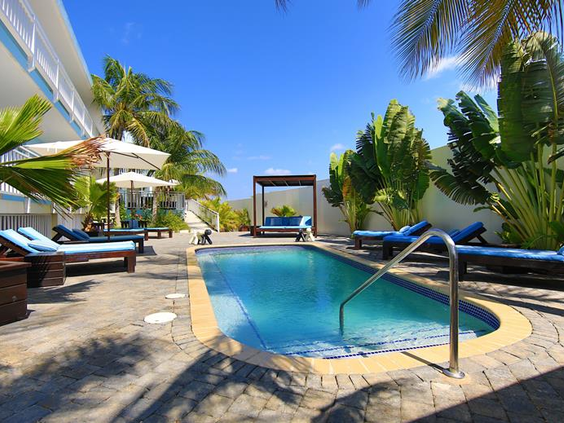 Dolphin Suites