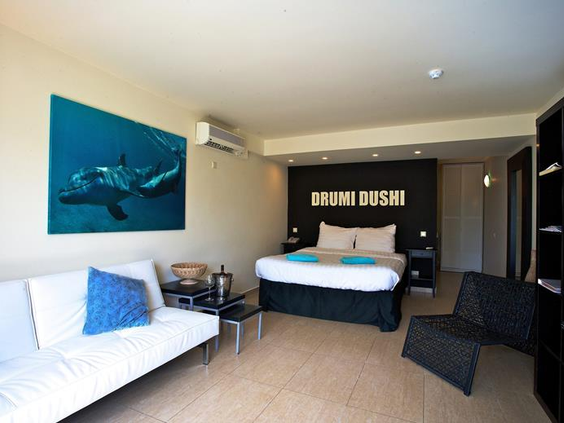Dolphin Suites