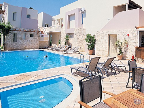 Elotis Suites