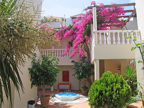 Elotis Suites