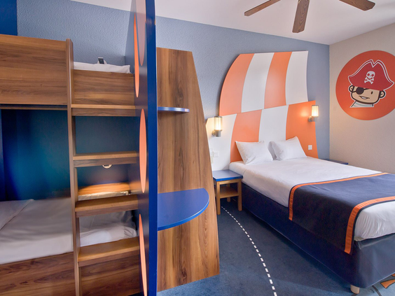 Explorers Hotel - Fabulous Hotels Group