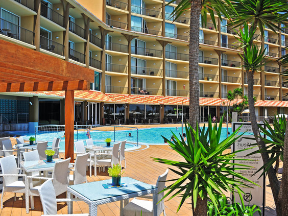 Aparthotel Four Views Oasis