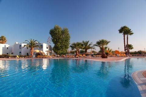 Golden Club Cabanas