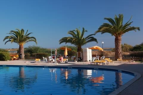 Golden Club Cabanas