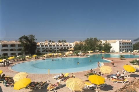 Golden Club Cabanas