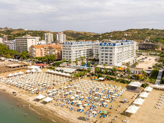 Grand Blue Fafa Resort