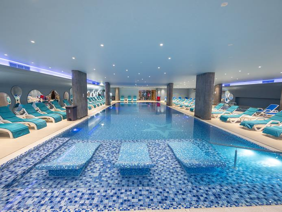 Grand Blue Fafa Resort