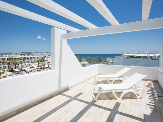 Grand Palladium White Island Resort & Spa