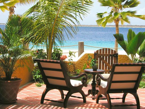 Harbour Village Beach Club
