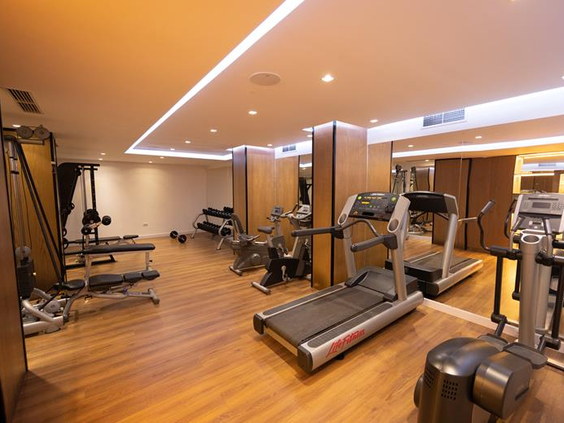 Henry Resort & Spa
