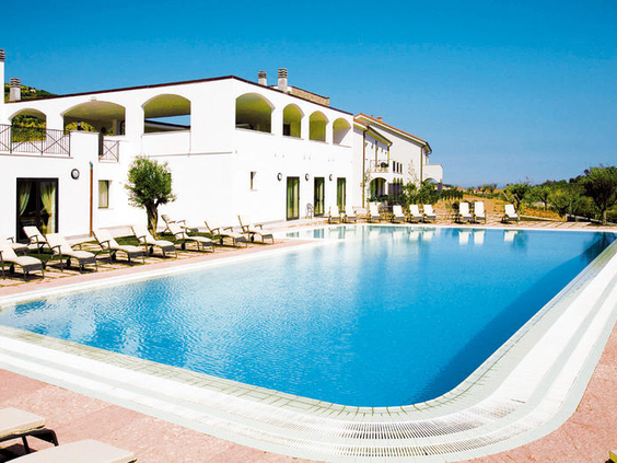 Residence Castellaro Golf Resort