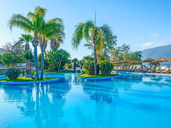 Hotel Bodrum Holiday Resort - zwembad