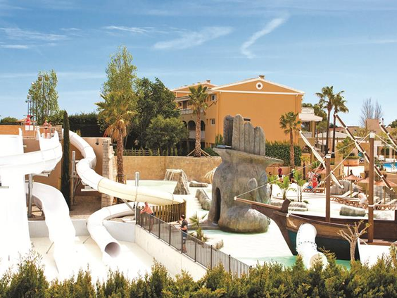 Hotel Cala Mandia