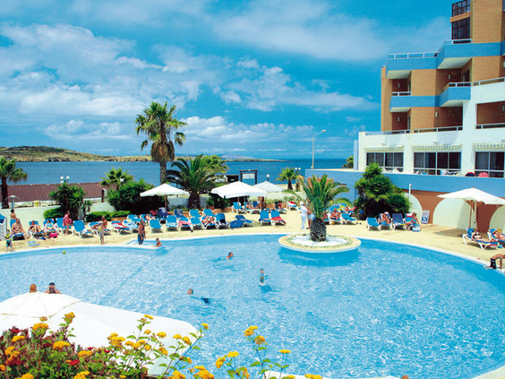 Hotel Dolmen Resort