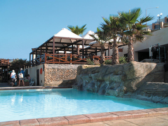 Hotel Dolmen Resort