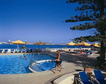 Hotel Dolmen Resort