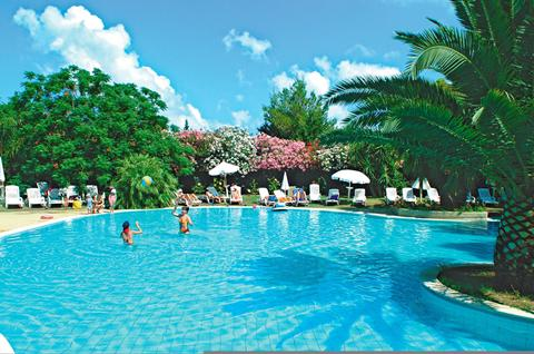 Hotel Fiesta Garden Beach