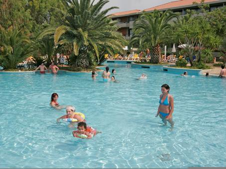 Hotel Fiesta Garden Beach