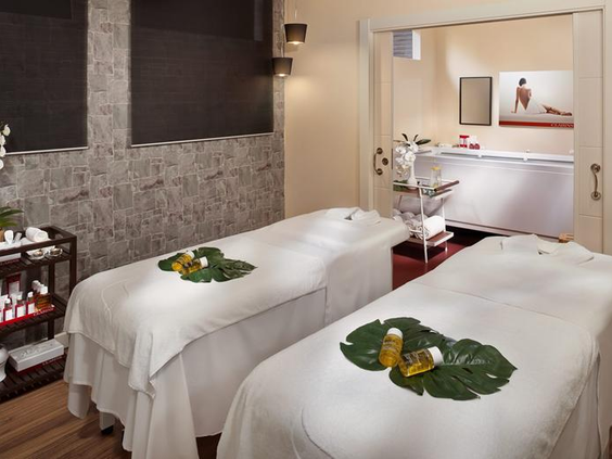 Hotel Gran Melia Don Pepe