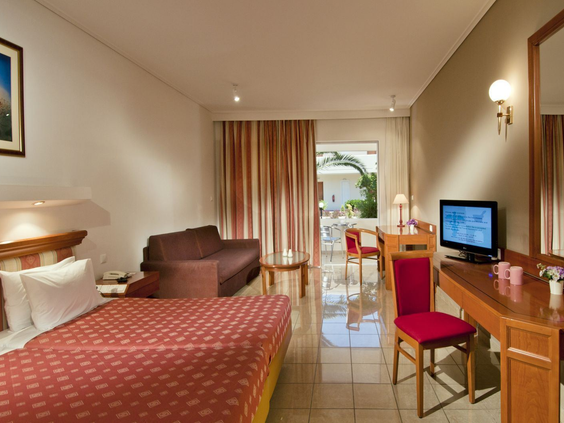 hotel-kipriotis-village-resort (8).jpg