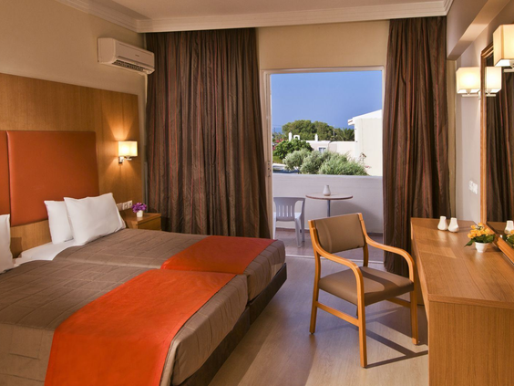 hotel-kipriotis-village-resort (10).jpg