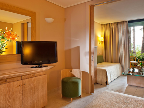 hotel-kontokali-bay-resort-spa (8).jpg