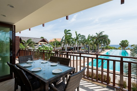 Lions Dive & Beach Resort
