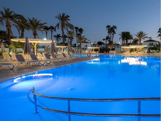 Hotel LIVVO Dunagolf Suites