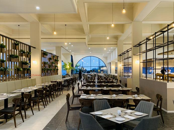 Hotel Louis Phaethon Beach