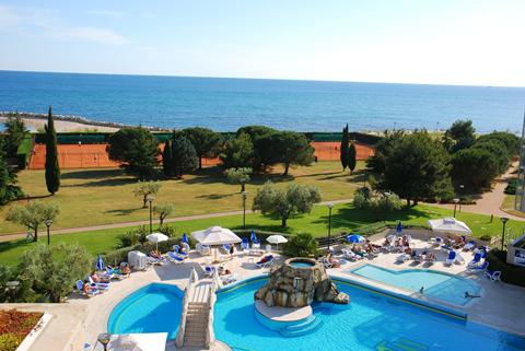 Hotel Maestral