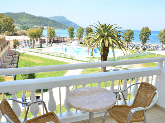 hotel-messonghi-beach (8).jpg
