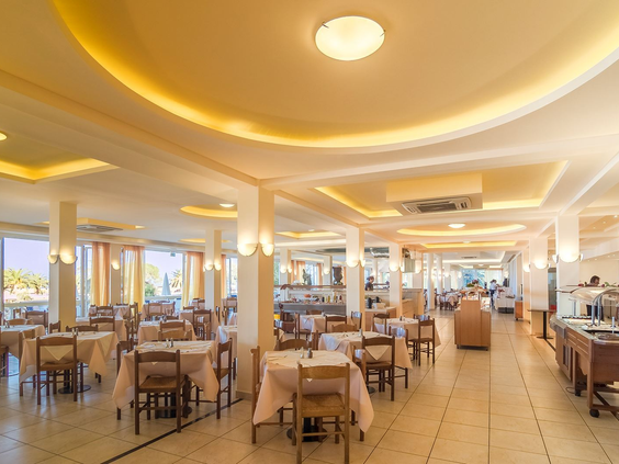 hotel-messonghi-beach (12).jpg