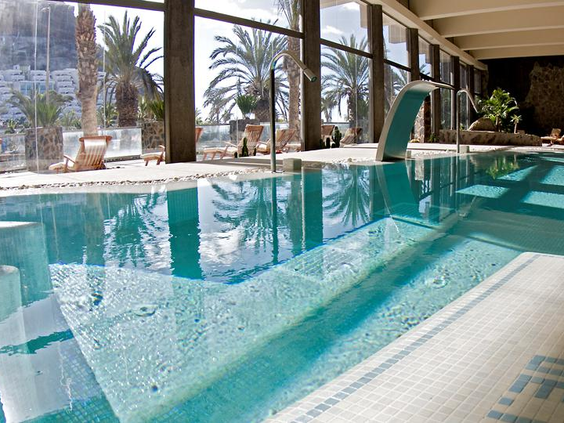 Verwarmd binnenzwembad Paradise Lago Taurito - overdekt zwembad spa Gran Canaria