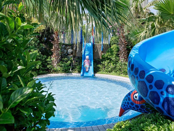 Hotel Pine Bay Holiday Resort