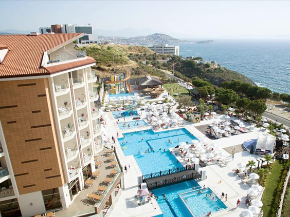 Hotel Ramada Resort Kusadasi