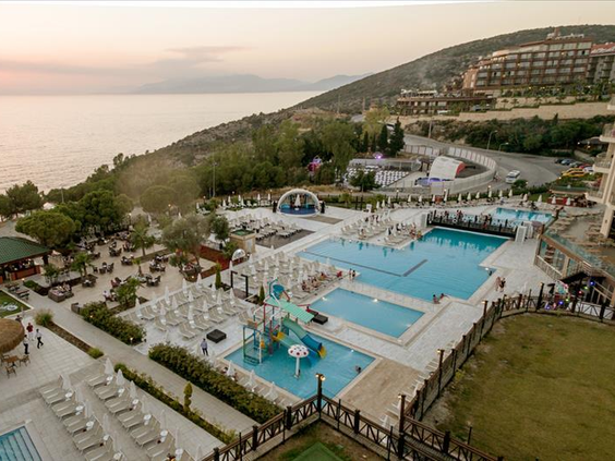 Hotel Ramada Resort Kusadasi
