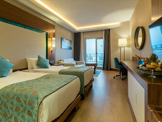 Hotel Ramada Resort Kusadasi