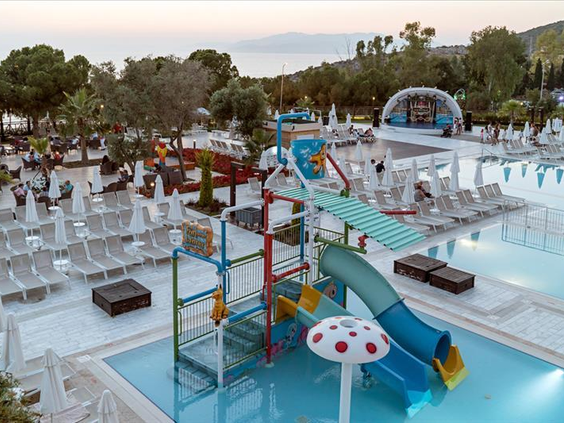 Hotel Ramada Resort Kusadasi