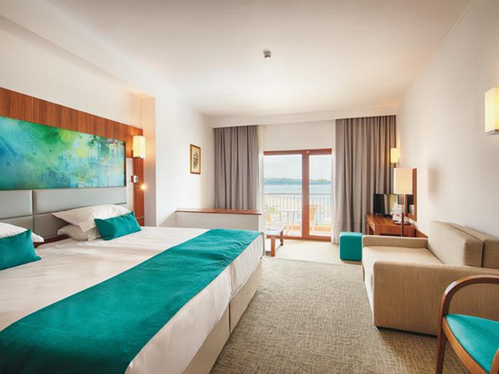 Hotel RIU Helios Bay