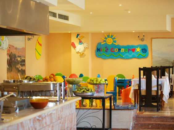 Hotel Titanic Beach Spa & Aquapark