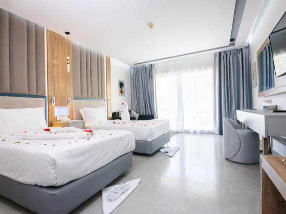 Hotel Titanic Beach Spa & Aquapark