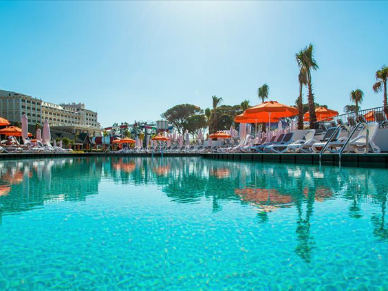Hotel Trendy Lara