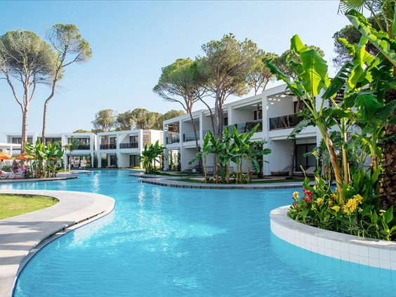 Hotel Trendy Lara